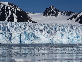 Spitzbergen – Eis, Polarlicht & Nordpol‑Expedition