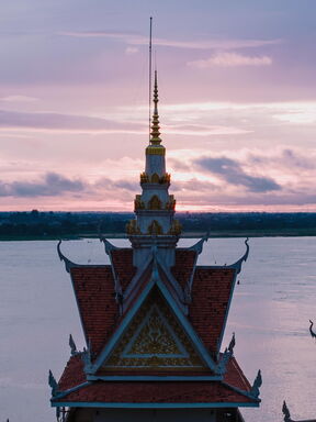 Mekong – Flussfahrt, Tempel und authentische Begegnungen