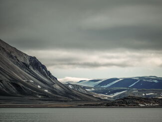 Spitzbergen – Gipfelerlebnis mit Ski & Segeln