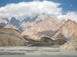Pakistan – Farbenpracht am Fuße des Karakorum